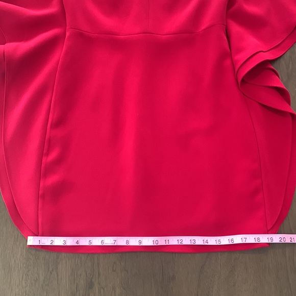 Crimson Red Halston Heritage Evening Collection V-neck dress with bat sleeves. - Picture 11 of 13